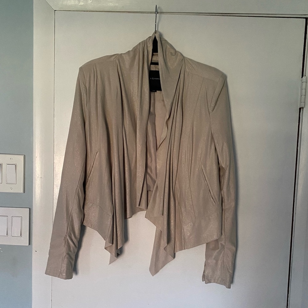 So much fun! Rock and Republic ladies jacket. Slinky and flows, with shimmer!!